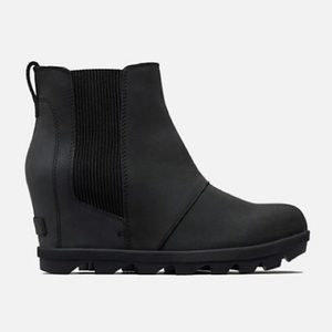 Sorel Joan of Arctic Wedge boots in black